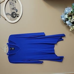 3/$20 Tunic sz Lg sexy&casual Royal Blue